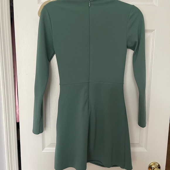 Abercombie and Fitch dress - Picture 5 of 5